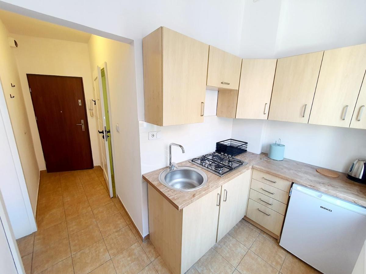 Apartament Kleopatra Гнезно Екстер'єр фото