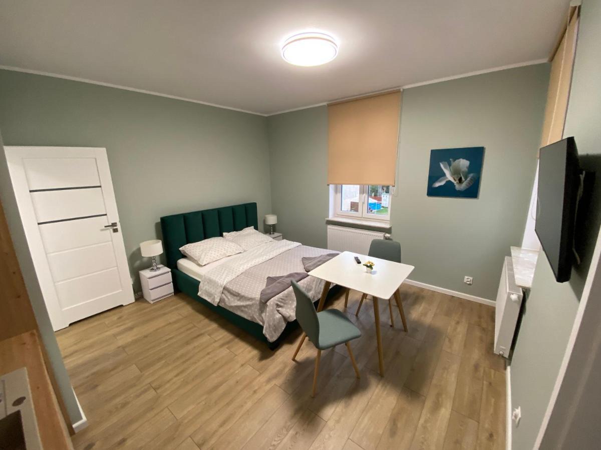 Apartament Kleopatra Гнезно Екстер'єр фото